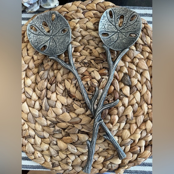 Pottery Barn Sand Dollar Servers Set of 2, Cast Aluminum Metal Sea Beach - Picture 5 of 7